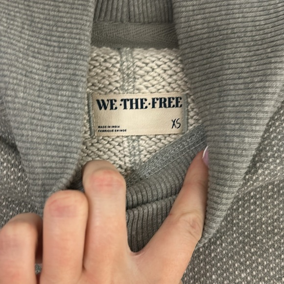 Free People Wonderful Pullover - Picture 5 of 7
